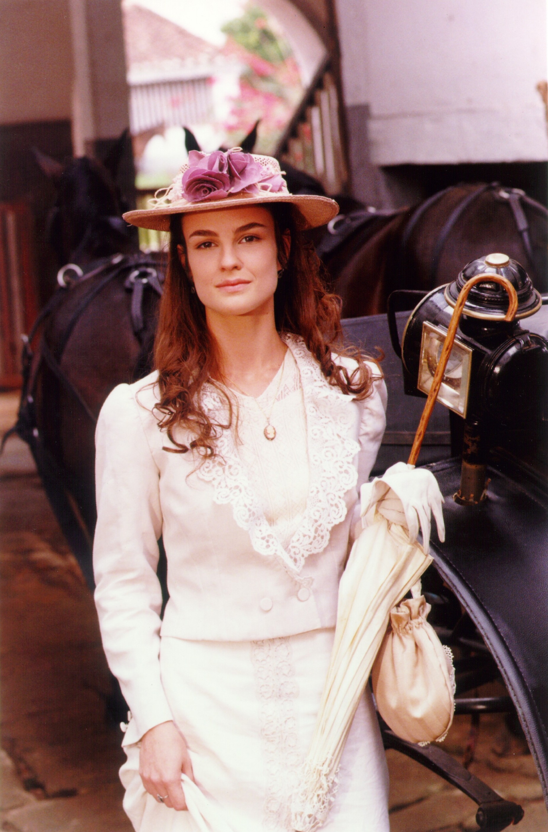 Carolina Kasting interpreta Rosana em 'Terra Nostra' - TV Globo / Divulgação