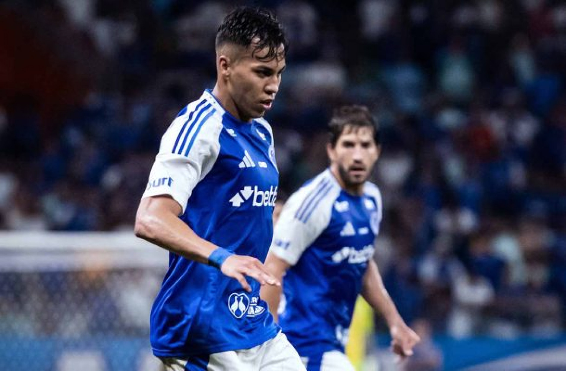 Kaio Jorge e Fabr&iacute;cio Bruno perder&atilde;o prepara&ccedil;&atilde;o do Cruzeiro para cl&aacute;ssico