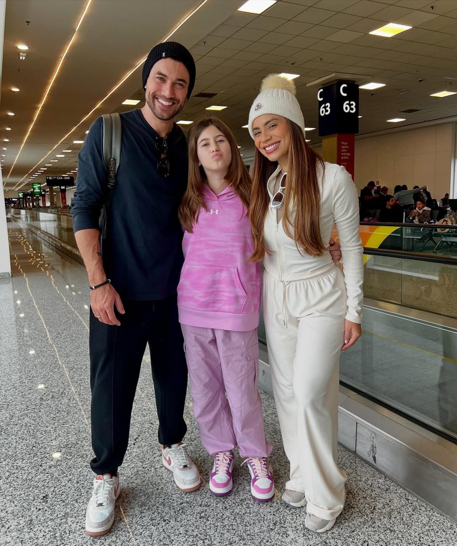 Ricardo Vianna publicou fotos antes de viagem com Lexa e a filha - Reprodução/Instagram