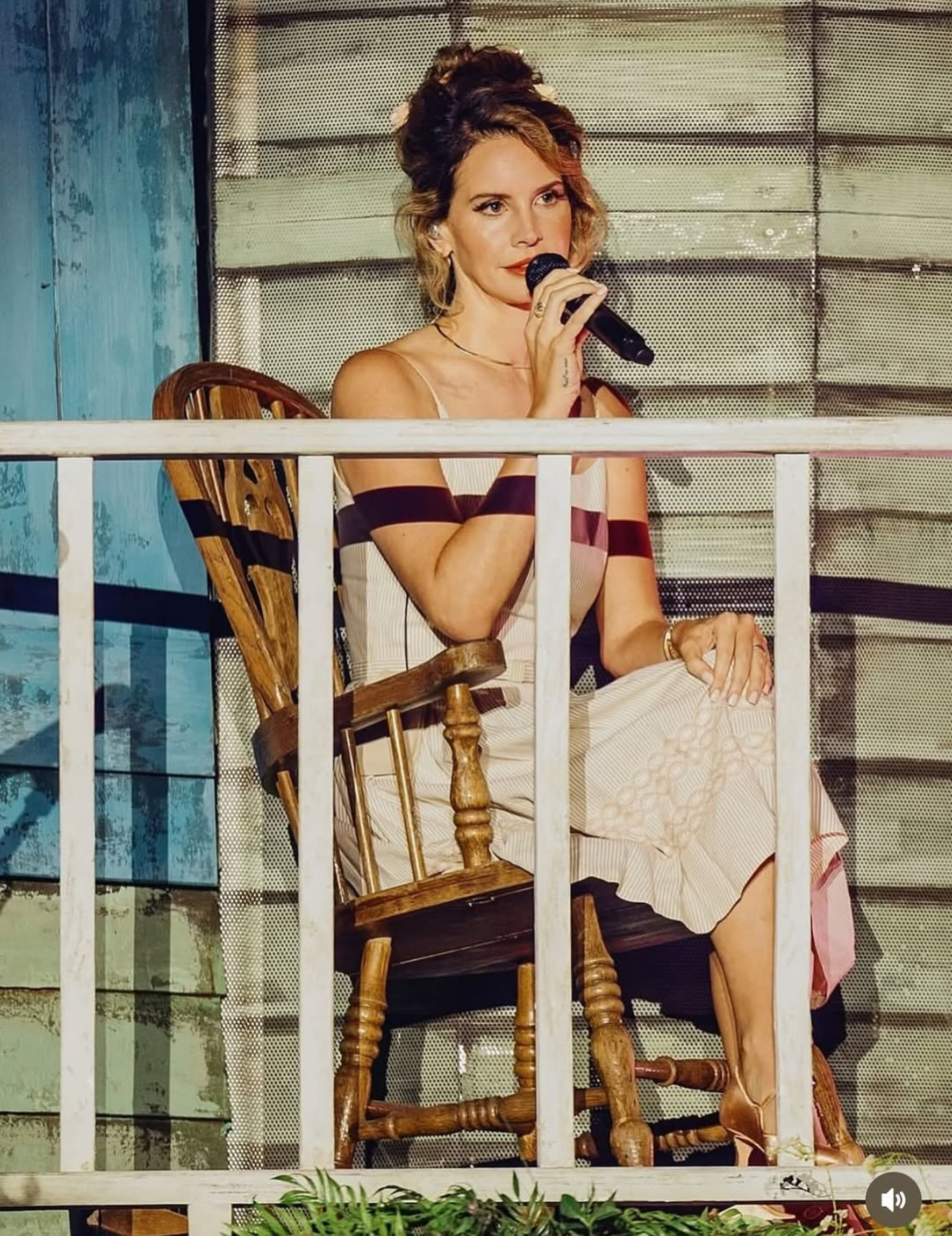 Novo álbum de Lana Del Rey terá uma pegada country - Reprodução / Instagram