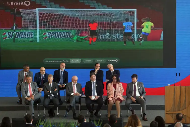 Entenda o que é e como vai funcionar a nova tecnologia da TV 3.0