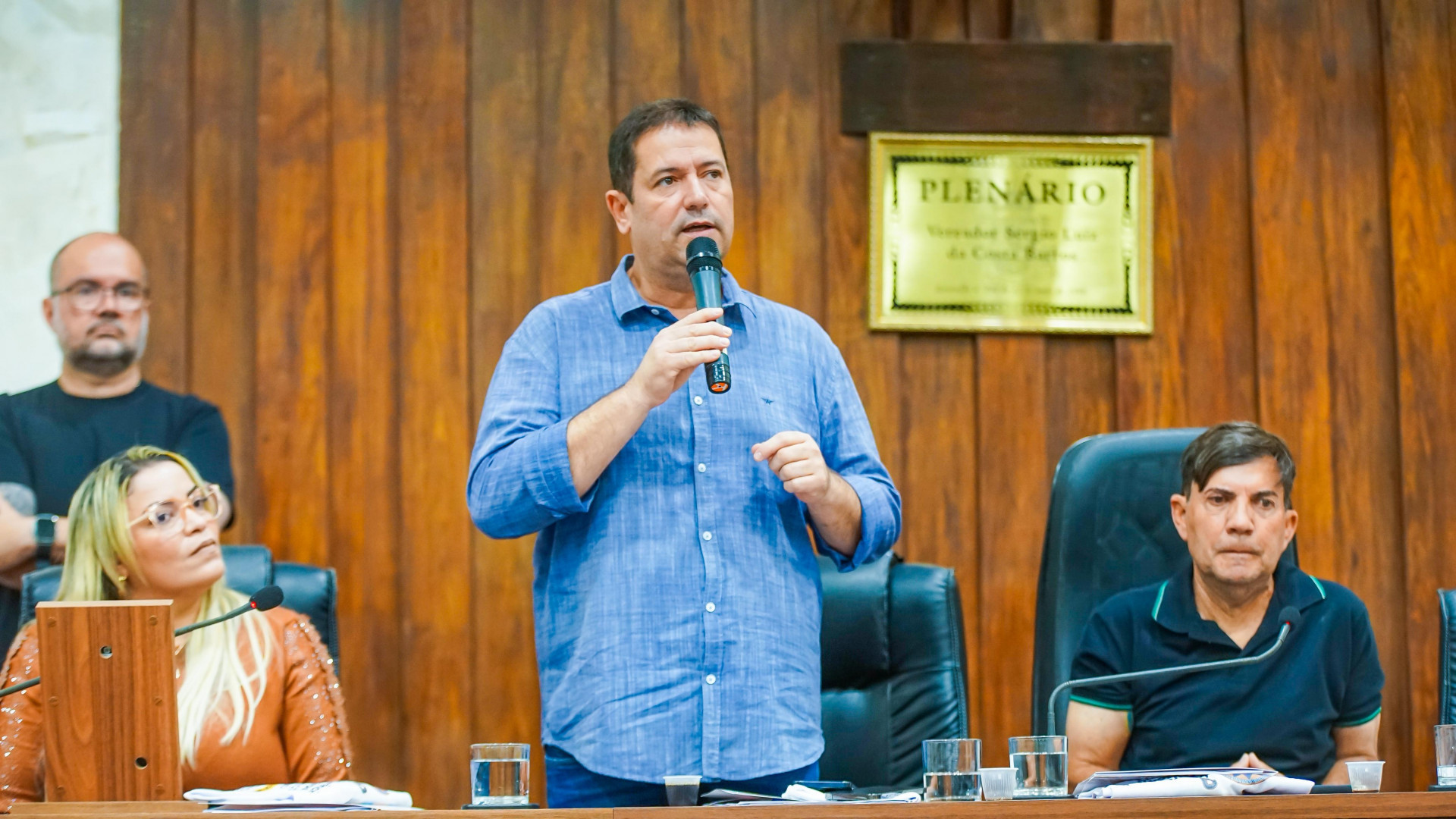 Prefeito L&eacute;o Vieira abriu a confer&ecirc;ncia - Gilberto Rocha/ PMSJM