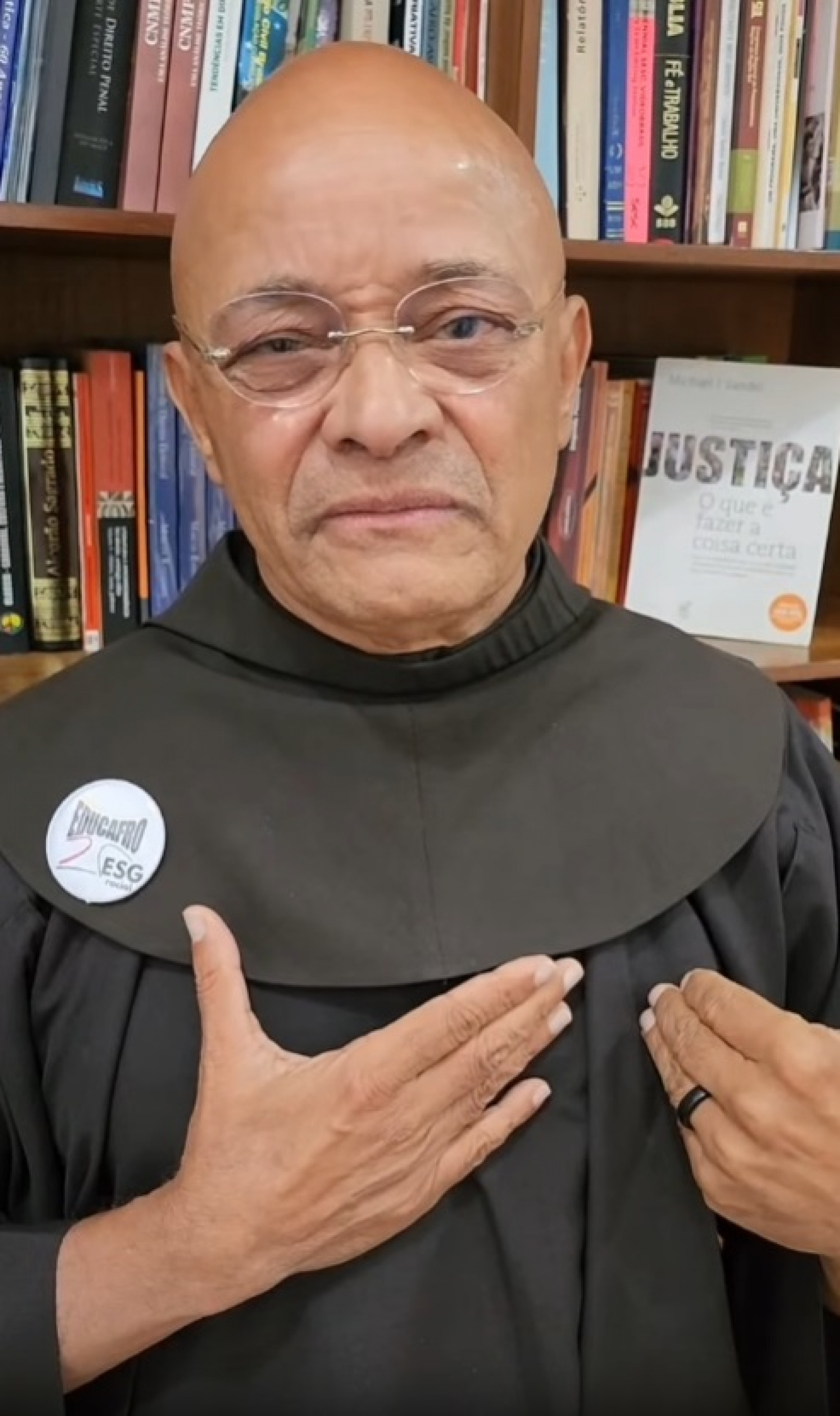 Frei David é fundador da Educafro - Reprodução / Instagram