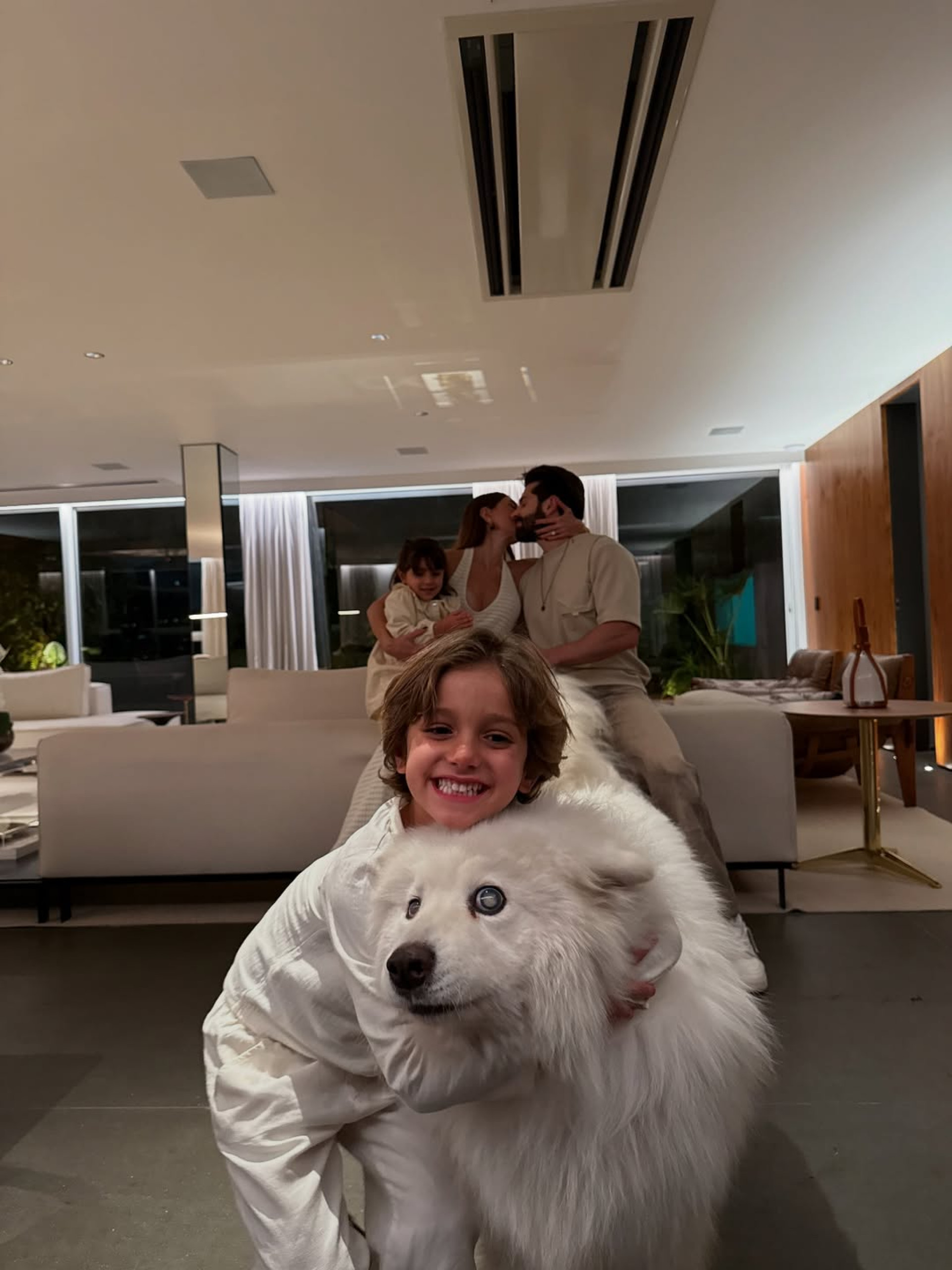 Alok celebra aniversário de 34 anos com festa intimista em casa - Reprodução / Instagram