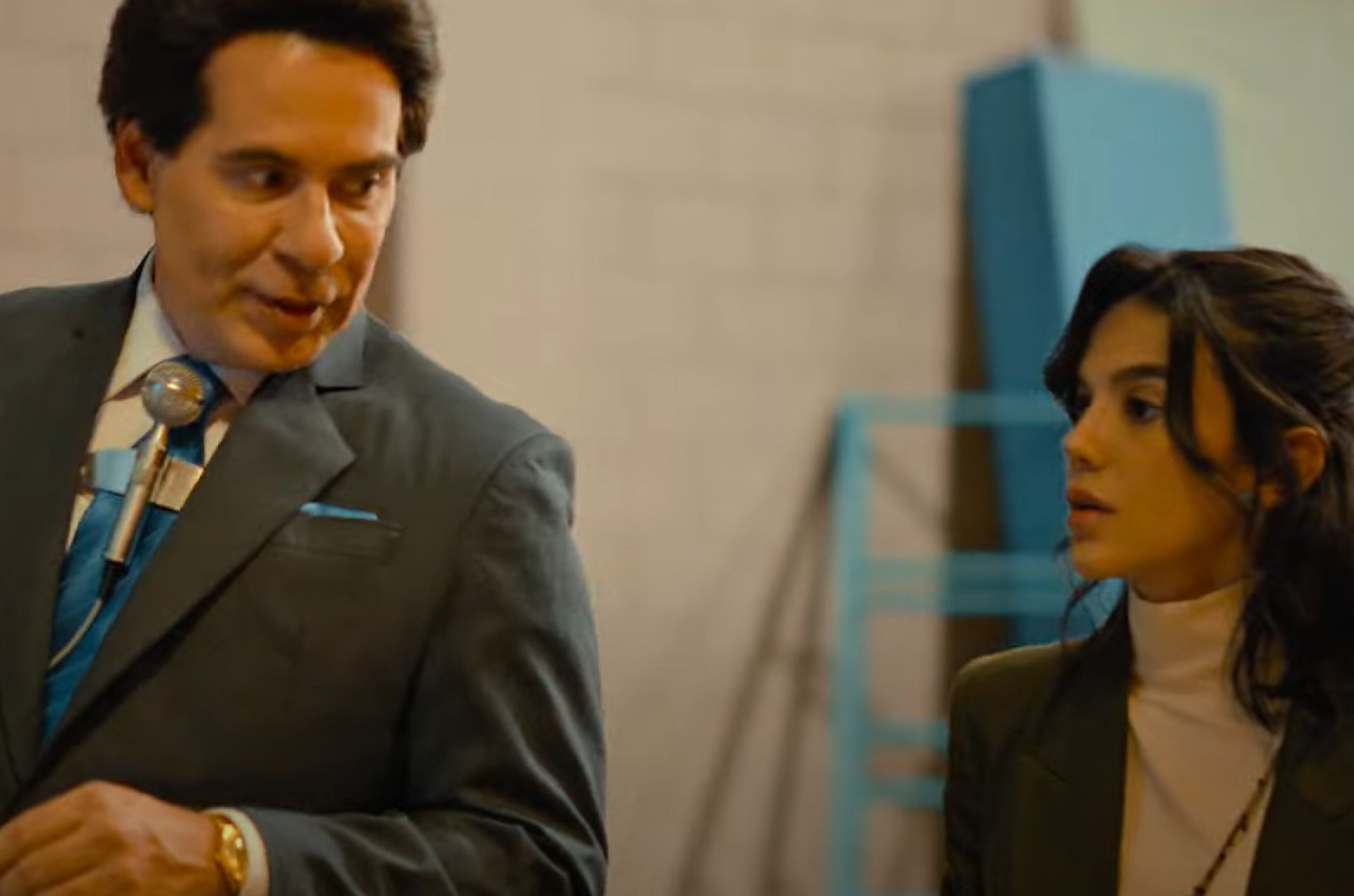 Silvio Santos Vem Aí: A recente cinebiografia do Homem do Baú, que confronta ele com...Manu Gavassi