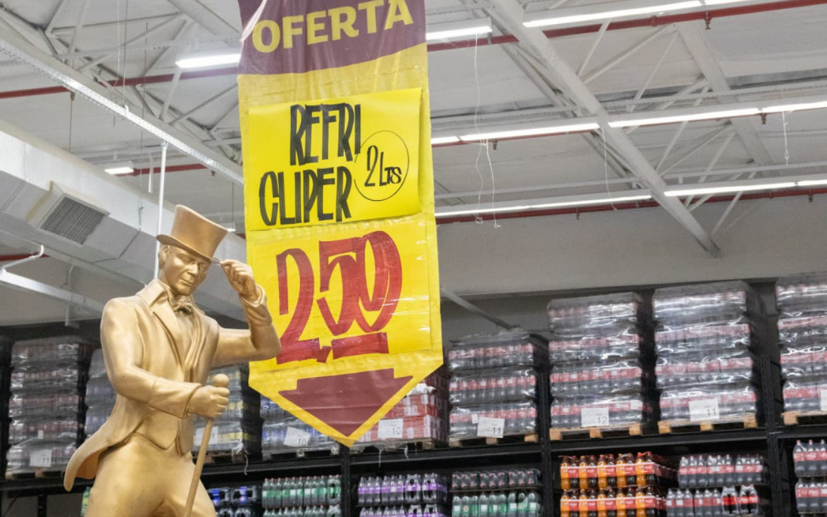 Consumidores dizem que estão pesquisando mais promoções e fazendo compras em mais de um mercado - Érica Martin/Agência O Dia