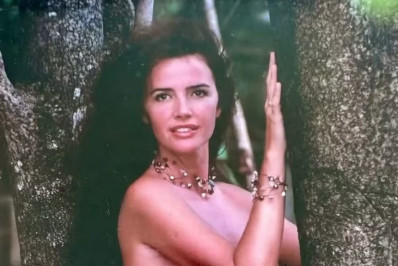 Luma de Oliveira posta foto antiga de topless e revela o que fazia para manter o corpo em forma