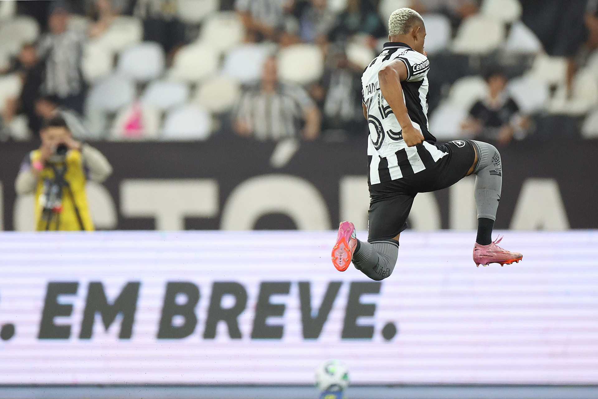 Botafogo e Bragantino se enfrentaram no Nilton Santos - Vitor Silva / Botafogo