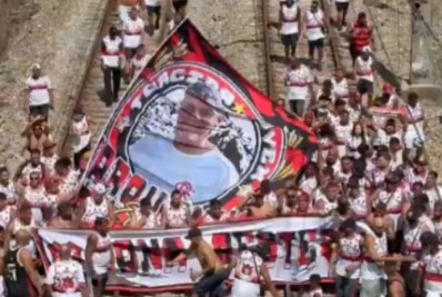 Vídeo: Torcedores do Flamengo acessam, indevidamente, linha férrea na Zona Oeste