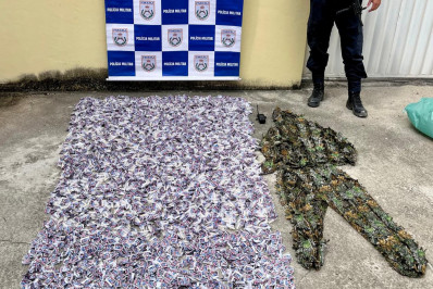 PM apreende drogas avaliadas em R$ 100 mil em obra abandonada em Araruama