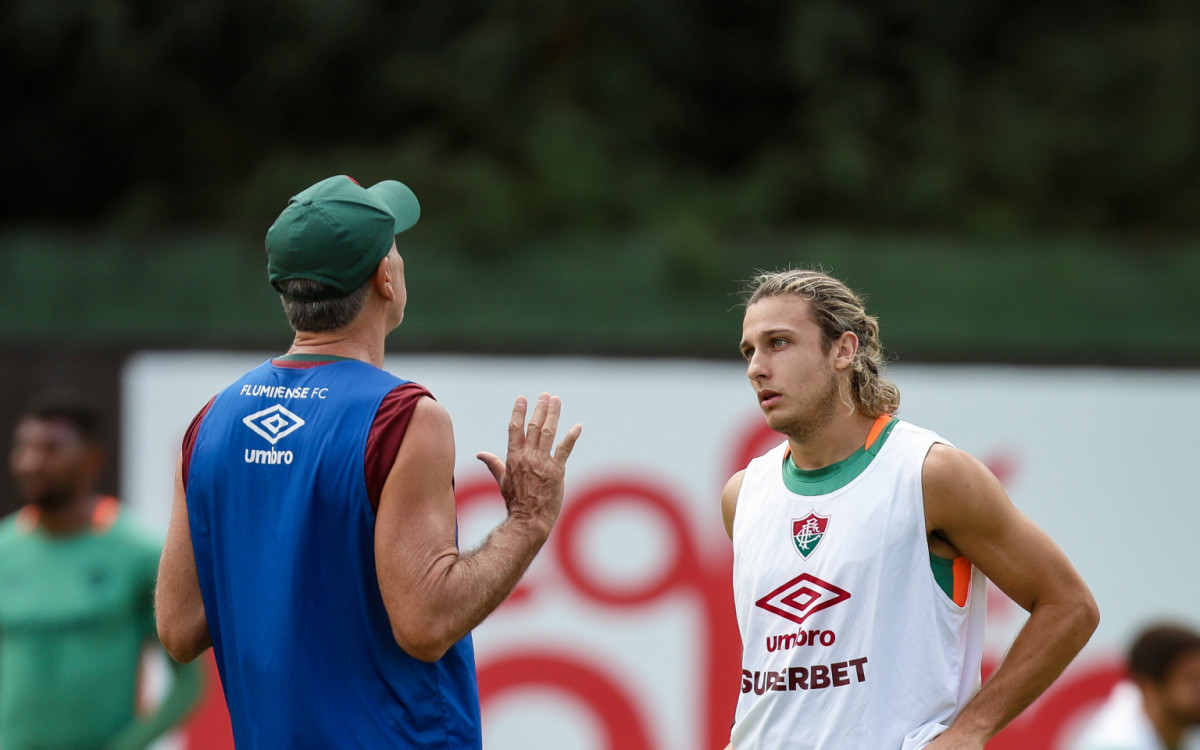 Renato Gaúcho tem conversa com os jogadores do Fluminense