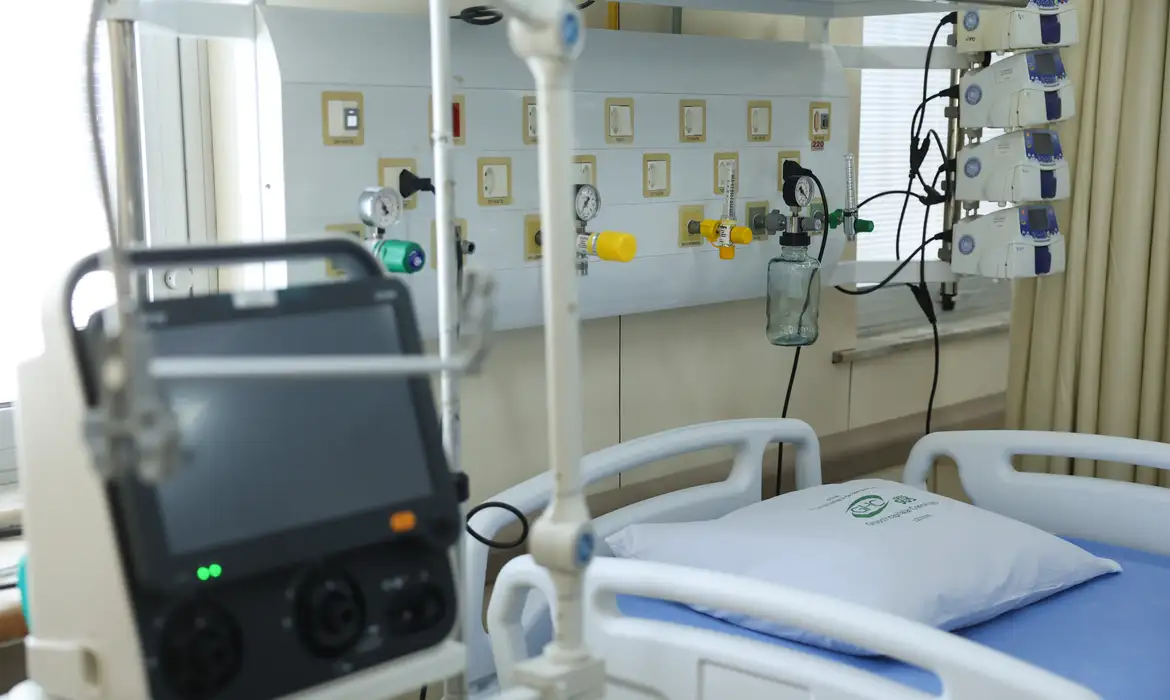 Implante contraceptivo deve ser ofertado por planos a partir desta segunda-feira