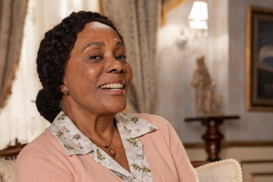 Dhu Moraes comenta processo de alfabetização da personagem em 'Êta Mundo Melhor!'