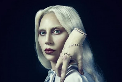 Veja Lady Gaga caracterizada como Rosaline Rotwood para a 2ª temporada de 'Wandinha'