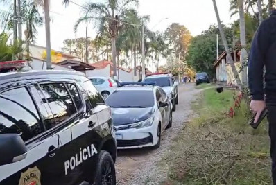 Operação mira criminosos que fornecem armas e drogas para facções no Rio