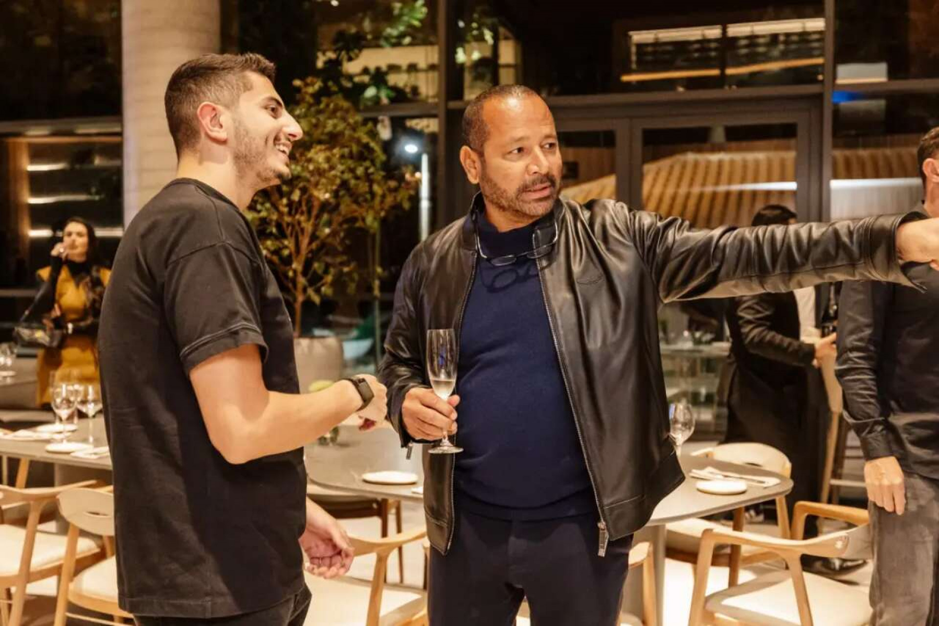 Neymar Pai apresenta megaprojeto imobili&aacute;rio no litoral catarinense para magnata &aacute;rabe