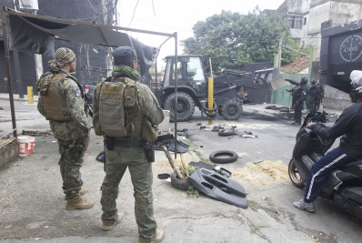 Aumenta domínio do crime organizado no Rio