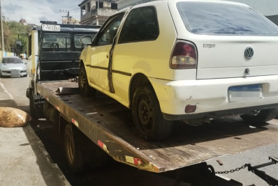 Guarda Municipal de Volta Redonda apreende carro suspeito de envolvimento em furtos