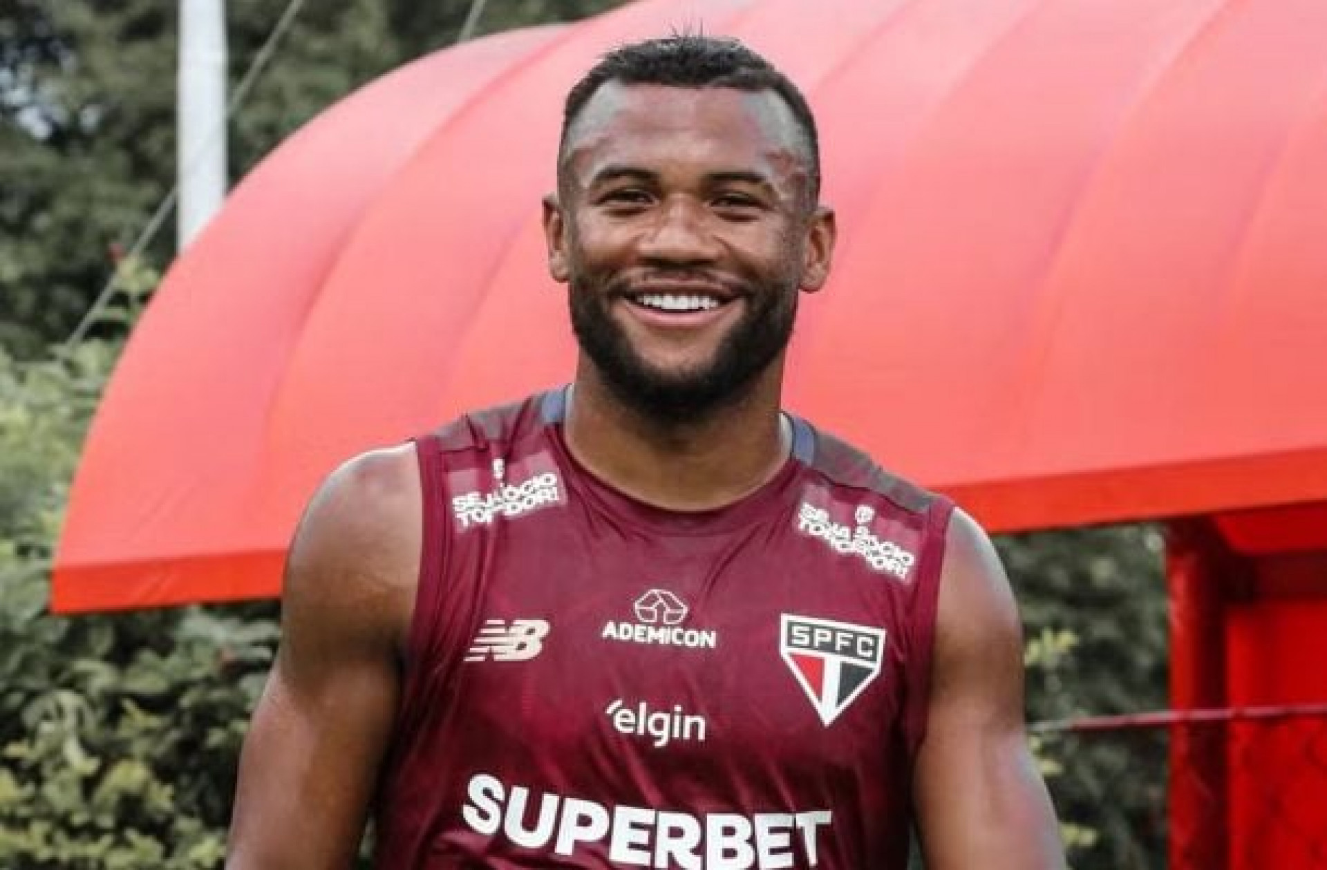 Botafogo? Fortaleza? Luan fica no S&atilde;o Paulo