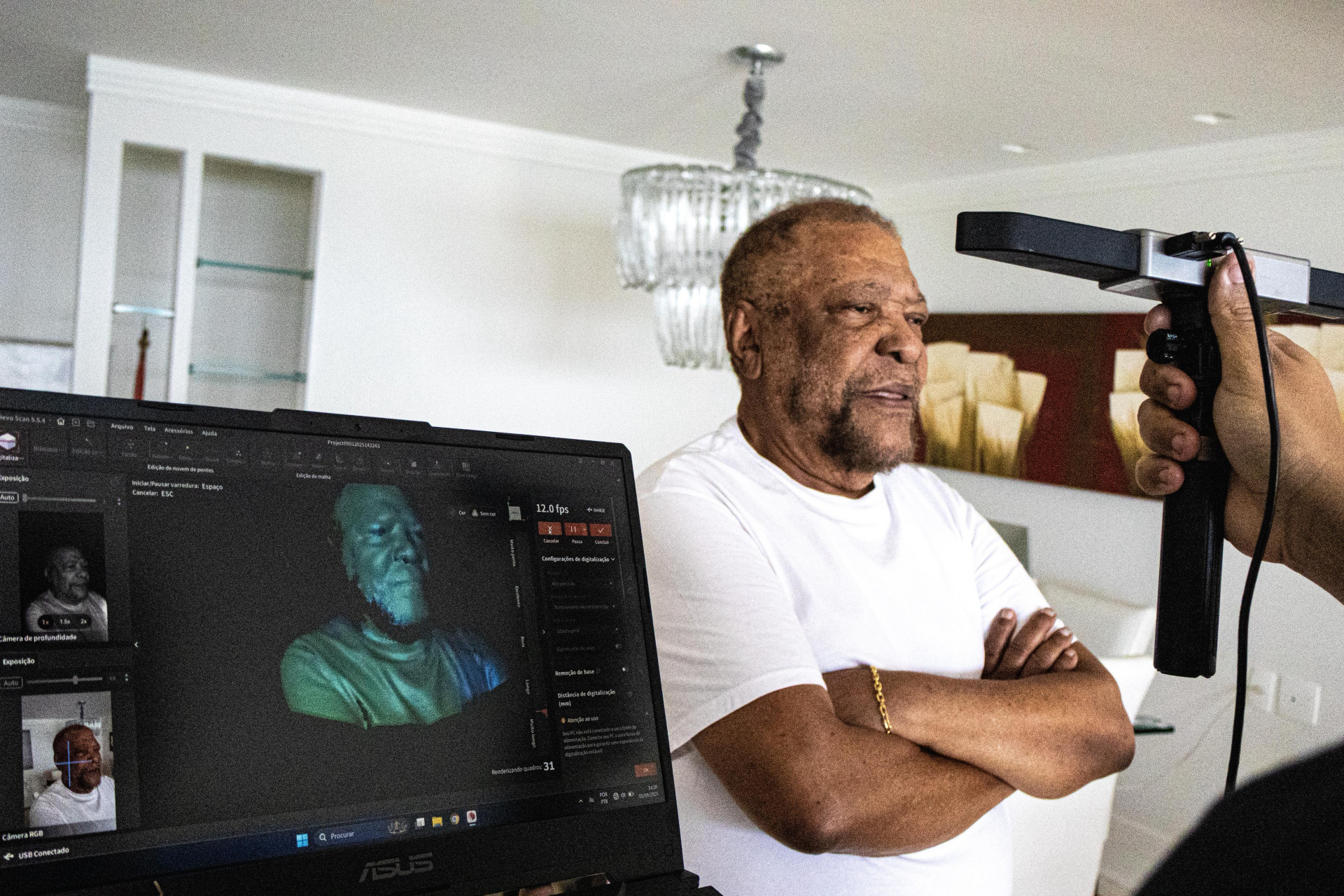 Martinho da Vila é medido para a construção de monumento em sua homenagem
 - Divulgação / Hector Santos