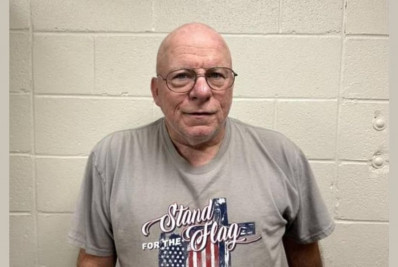 Homem é acusado de manter três casamentos ao mesmo tempo nos EUA