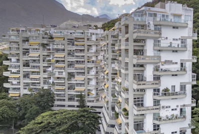 Arquiteto lança livro com projetos icônicos na Barra da Tijuca