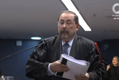 Defesa de Bolsonaro diz que não há provas que liguem ex-presidente aos atos golpistas