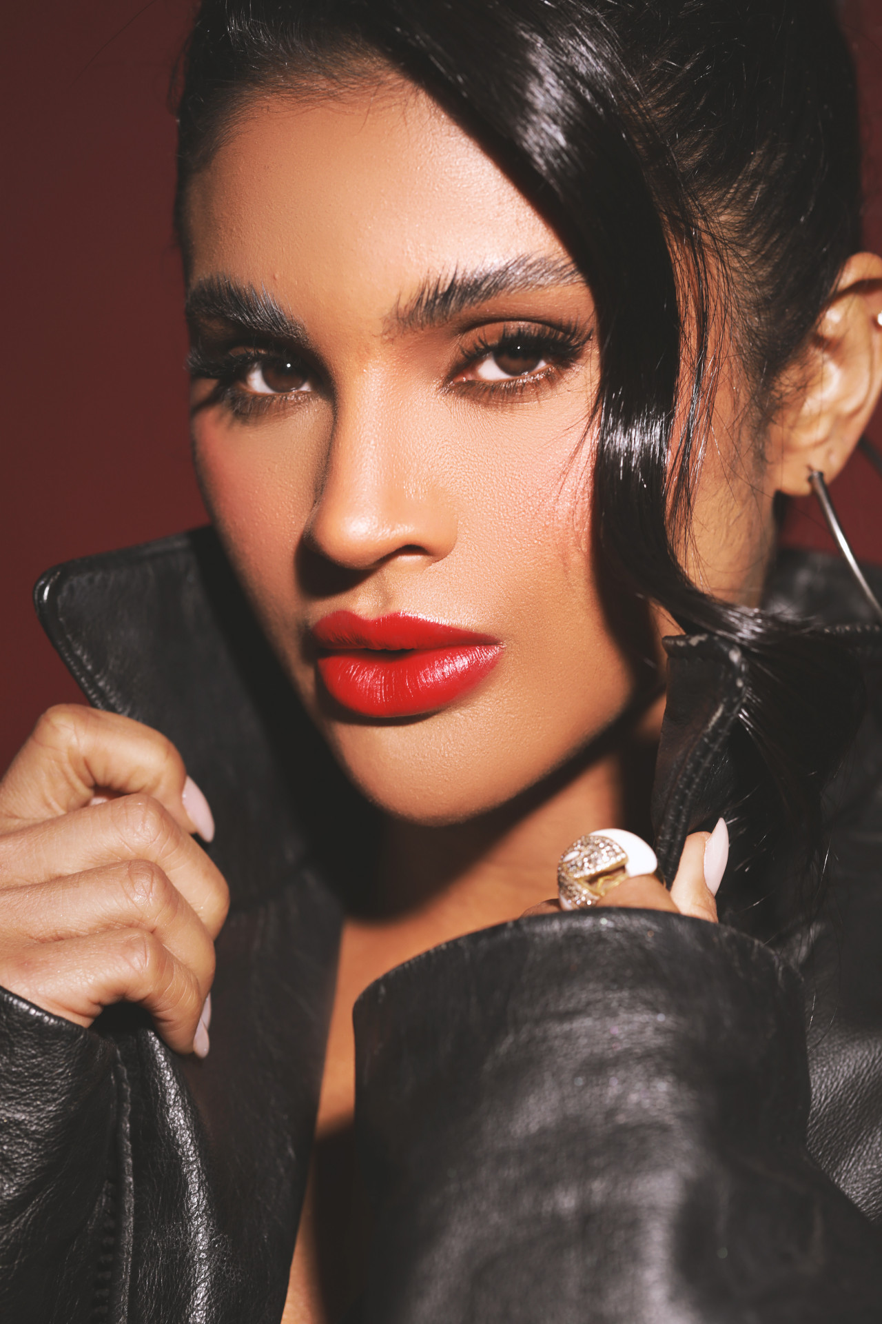 De acordo com a Rainha de Bateria da Unidos da Tijuca, todo recome&ccedil;o &eacute; um ato de coragem - Divulga&ccedil;&atilde;o