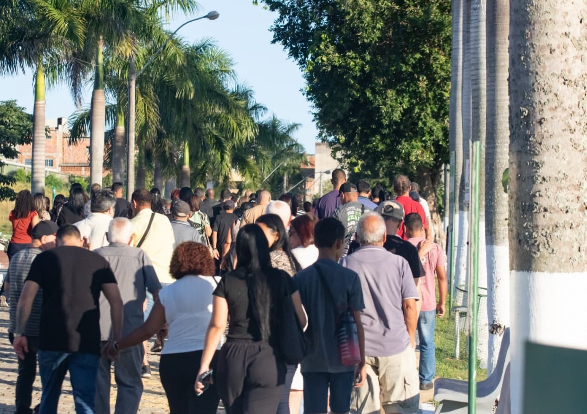 Familiares e vizinhos exaltaram o bom convívio com Seu José, a quem chamavam de Compadre Chico - Érica Martin/Agência O Dia