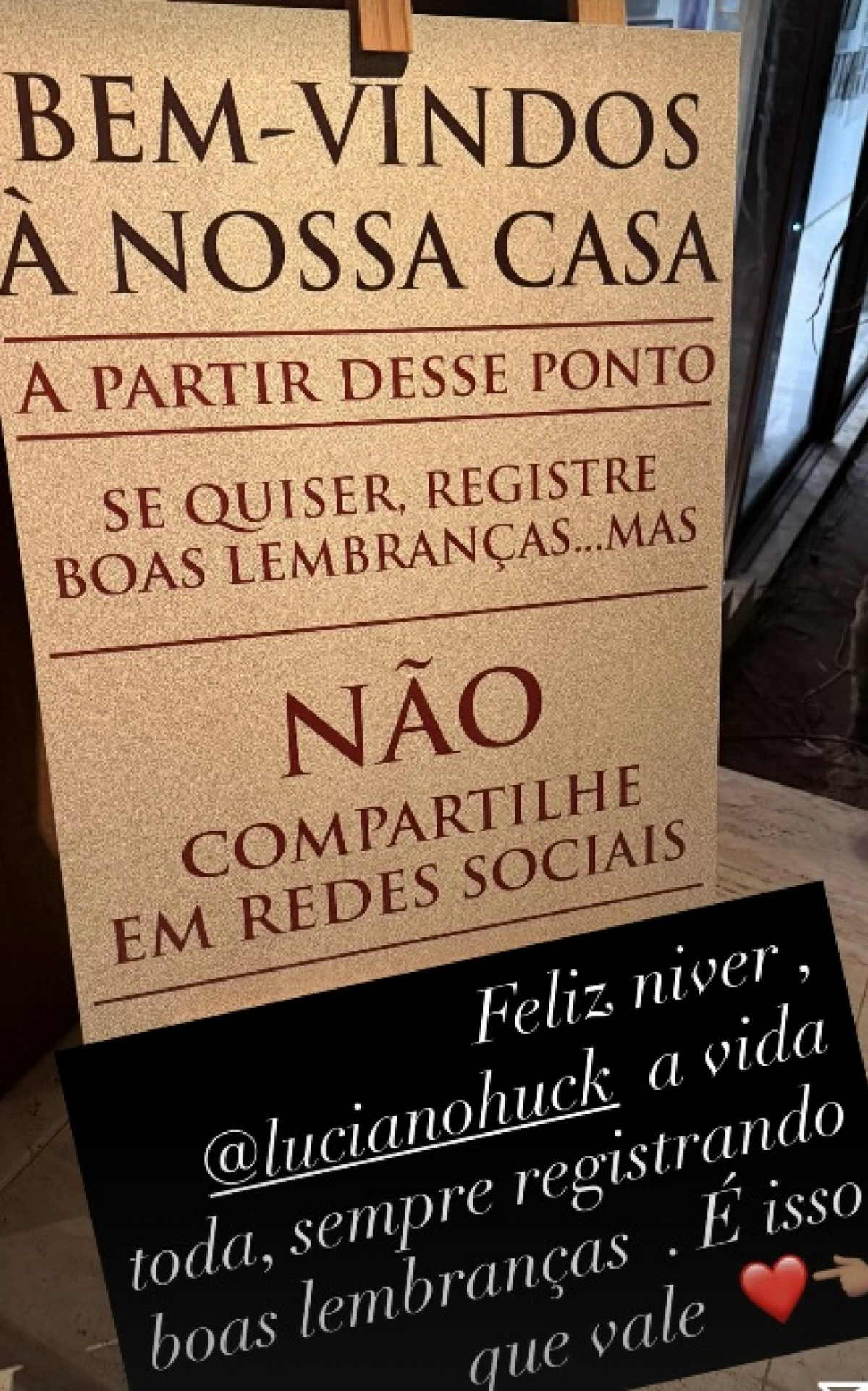 Paula Lavigne mostra pedido de Luciano Huck em desta