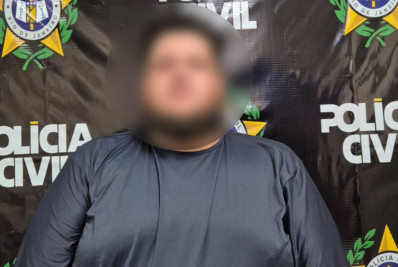 Condenado por extorsão é preso enquanto trabalhava em shopping de Cabo Frio