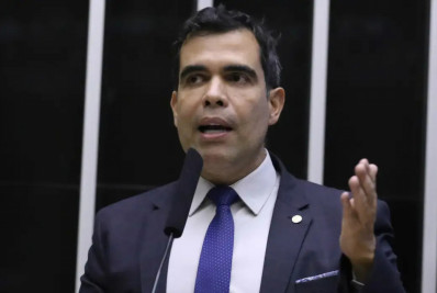 Deputado alvo da PF diz que destinou verba para cesta básica 