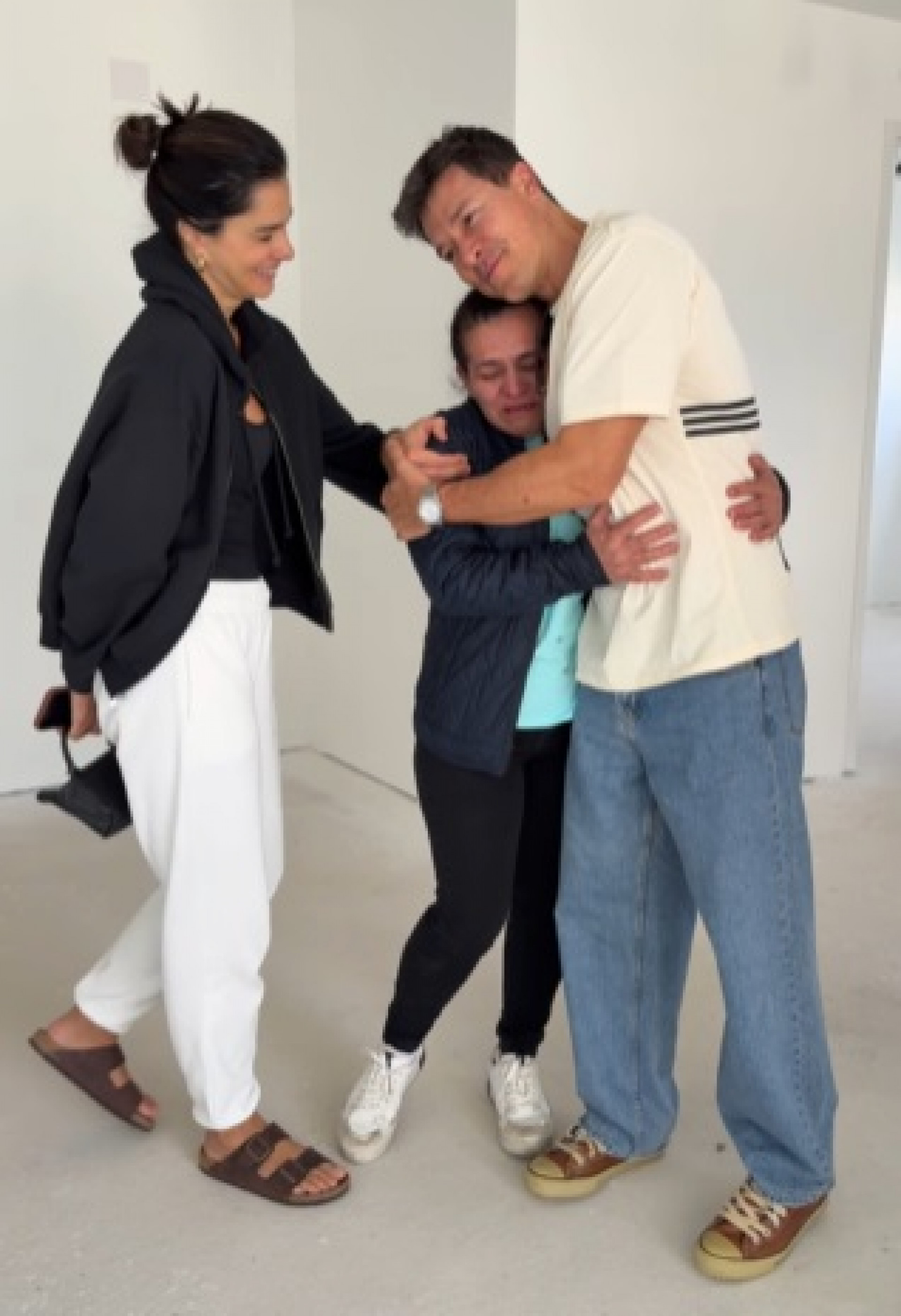 Rodrigo Faro presenteou funcionária de longa data com apartamento - Reprodução/Instagram