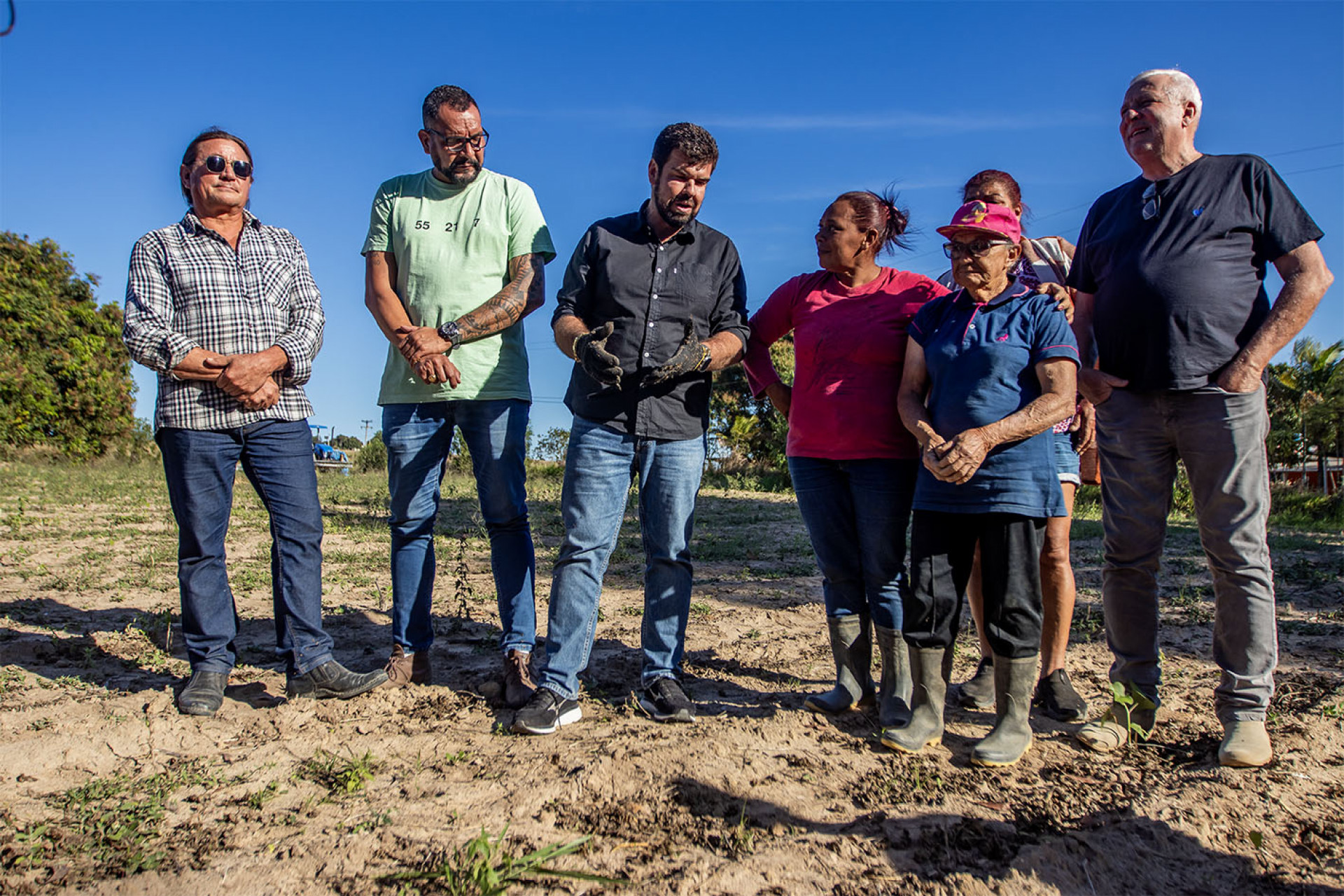 Agricultores celebram colheita recorde e reforço da produção familiar em Macaé - Foto: Moisés Bruno H. Santos