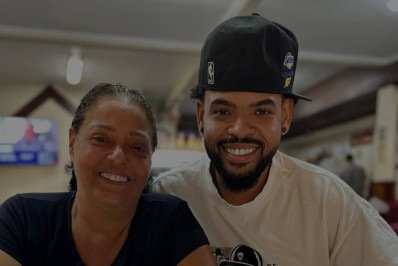 Filho de Péricles, Lucas Morato cancela shows depois da mãe ser internada