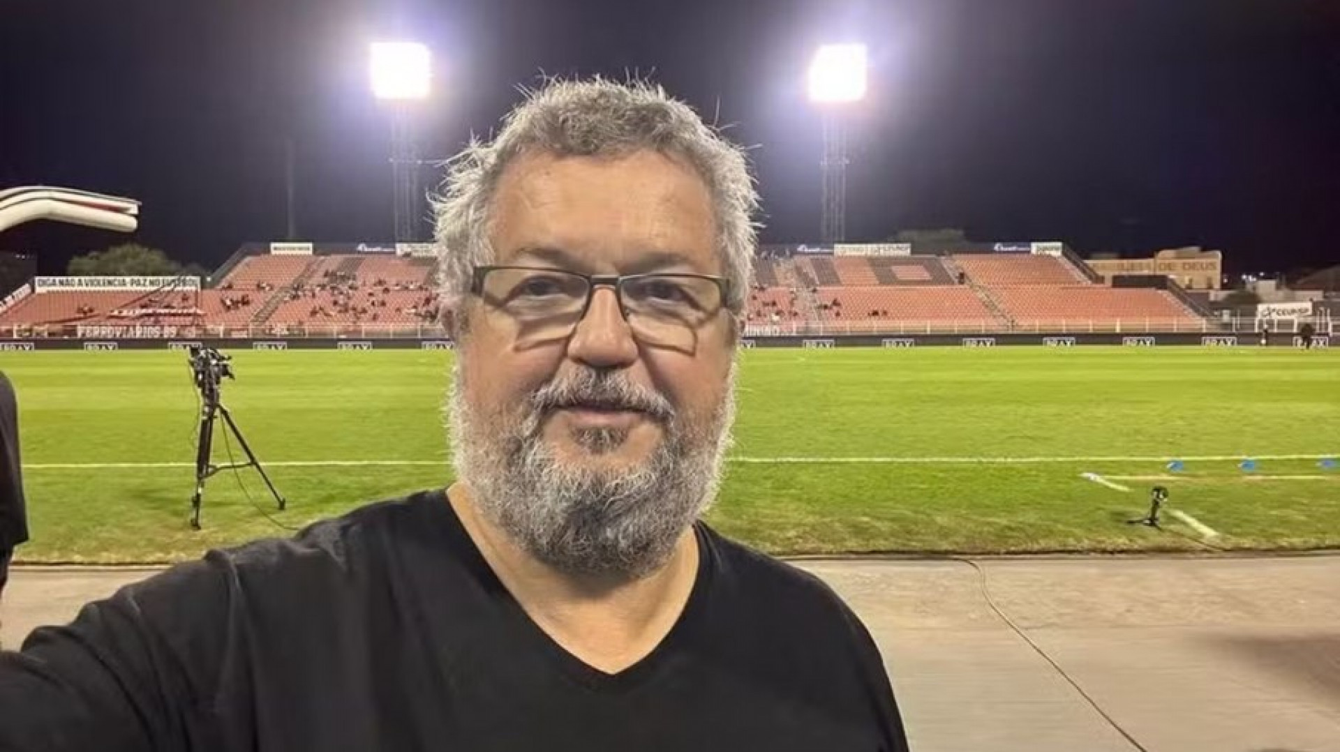 Acaz Fellegger - Reprodução