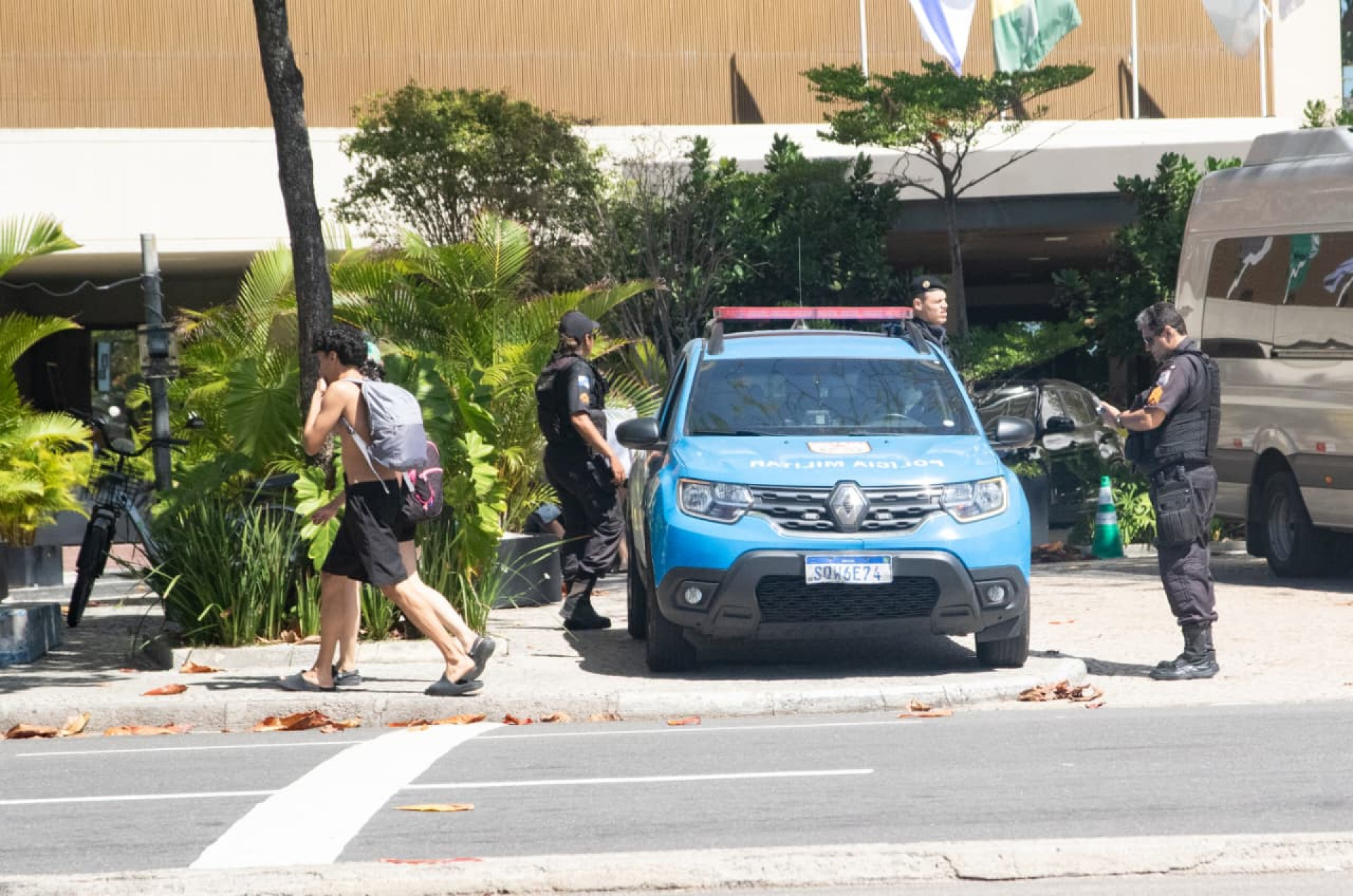 Além da PM, a Seop contará com mais de mil agentes, que intensificam as fiscalizações de ordenamento urbano, o patrulhamento preventivo e o controle do trânsito - Érica Martin / Agência O Dia