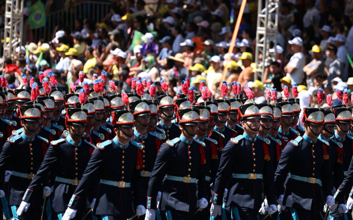 Desfile de 7 de setembro aconteceu na Esplanada dos Ministérios, em Brasília