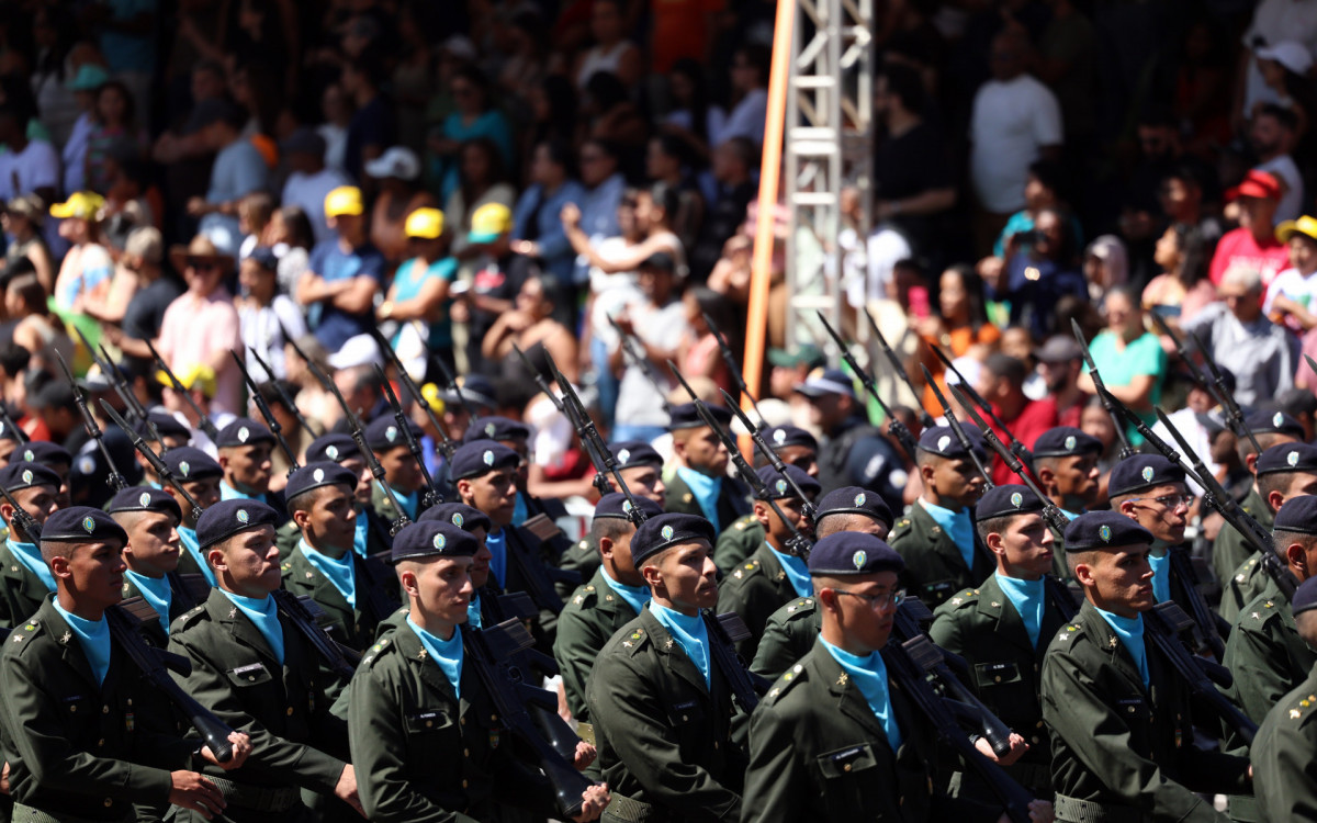 Desfile de 7 de setembro aconteceu na Esplanada dos Ministérios, em Brasília