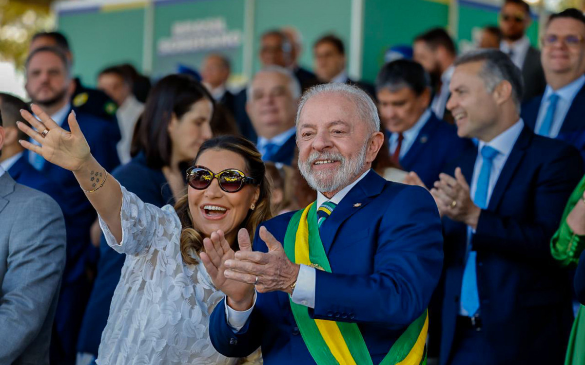 07.09.2025 - Presidente da República, Luiz Inácio Lula da Silva, durante o Desfile de 7 e Setembro, na Esplanada dos Ministérios. Brasília - DF.??Foto: Ricardo Stuckert / PR