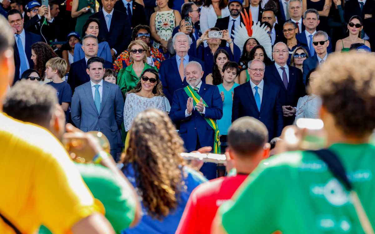 Desfile de 7 de setembro aconteceu na Esplanada dos Ministérios, em Brasília