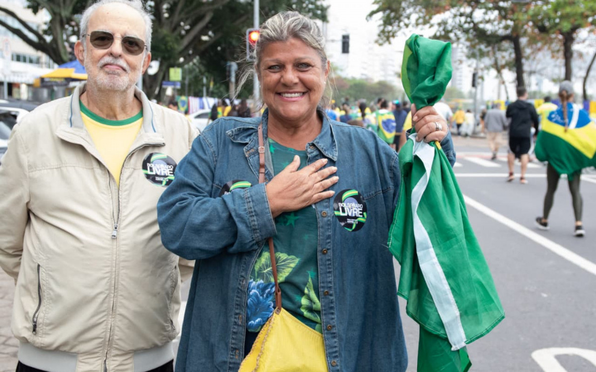 Manifestantes se reuniram em ato a favor do ex-presidente Jair Bolsonaro