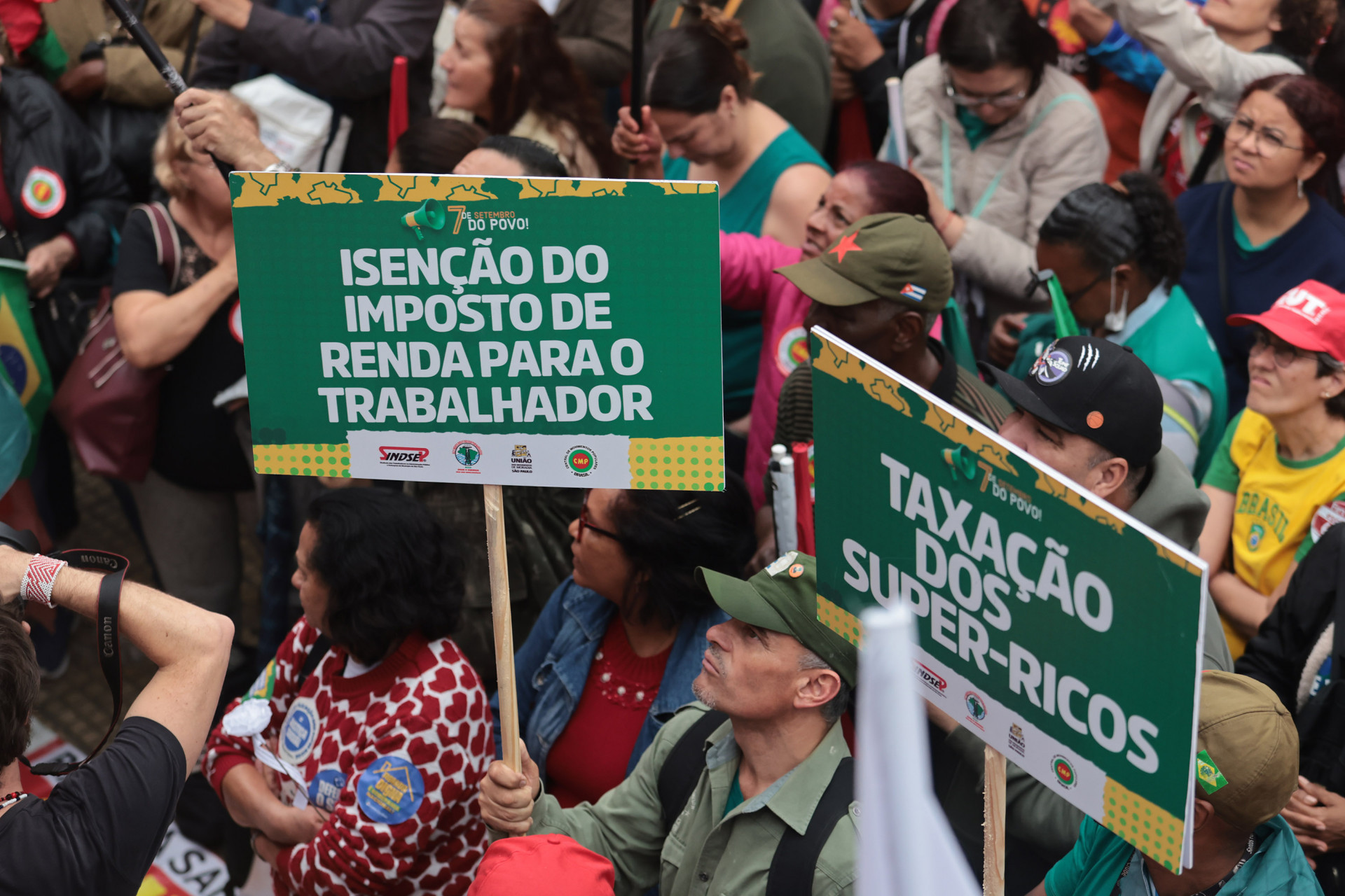 Manifestantes defenderam a soberania nacional no Dia da Independência, em São Paulo - Paulo Pinto/Agência Brasil