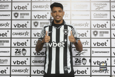 Gabriel Silva exalta acordo com o Botafogo e garante: 'Vou dar minha vida'