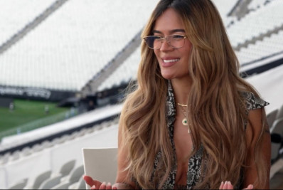 Karol G conta que ouvia músicas de Zeca Pagodinho 