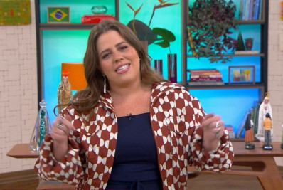 Tati Machado dança e agradece apoio em retorno à TV 