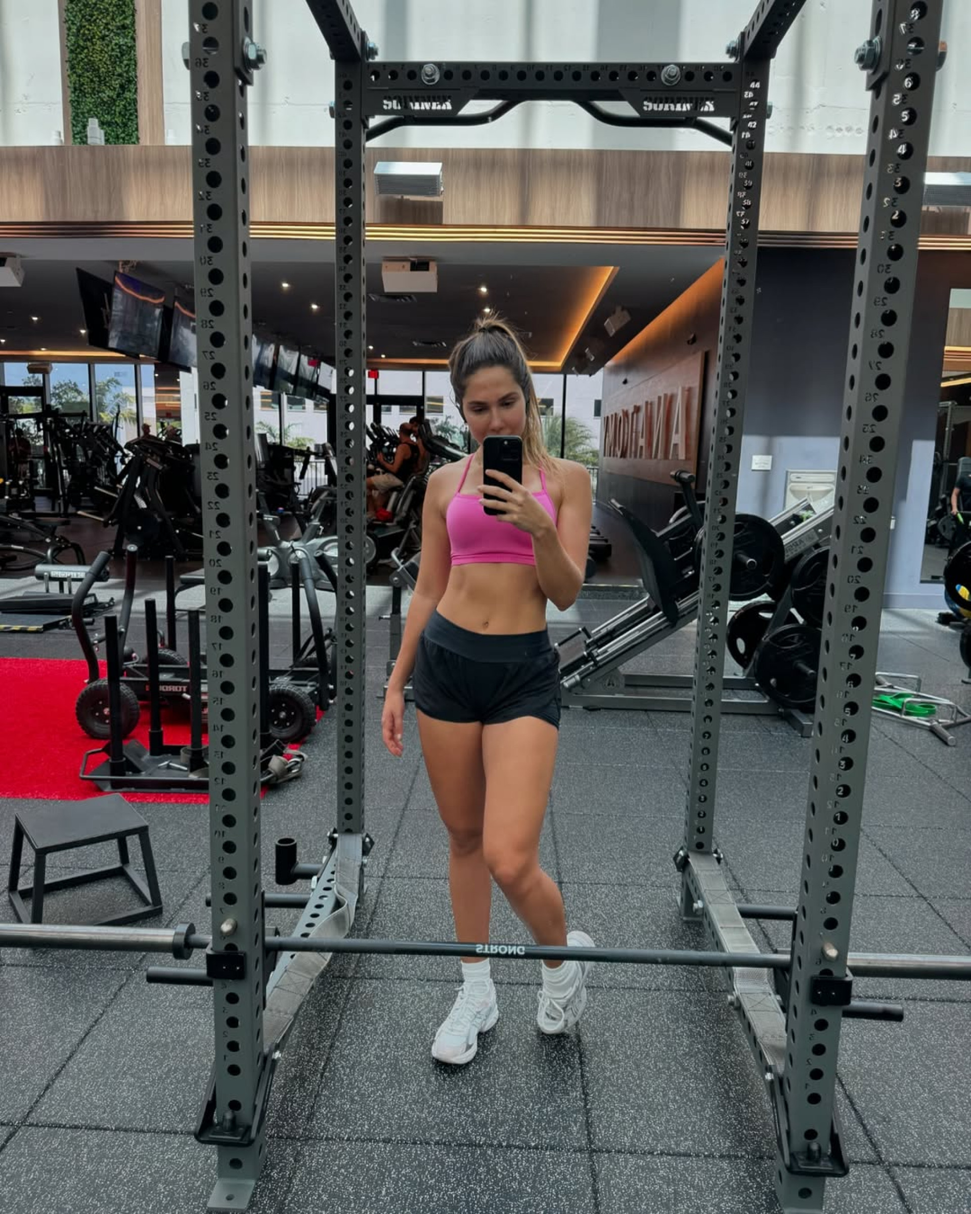 Carolina Portaluppi recebe críticas frequentes sobre o próprio corpo  - Reprodução/Instagram 