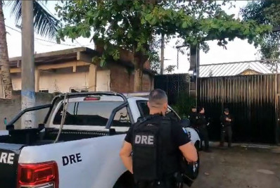 Traficantes que compravam embalagens de drogas pela internet são alvos de operação