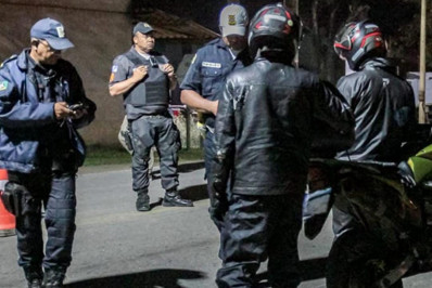 Ordem Pública de Barra do Piraí faz operação contra escapamentos adulterados de motos em Ipiabas 