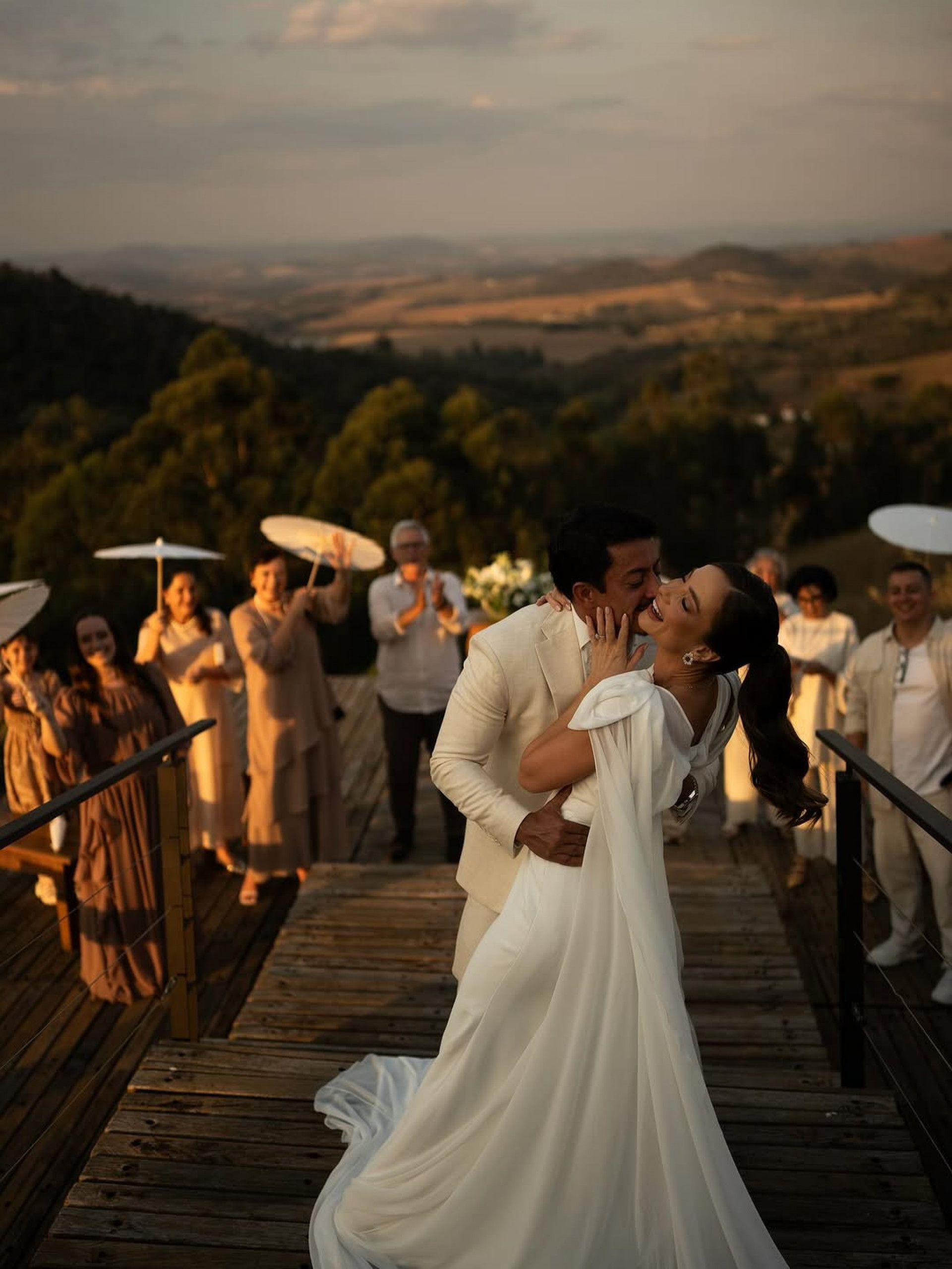Renato Albani e Juliana Fructuozo no civil - Rodolfo Santos / Divulgação
